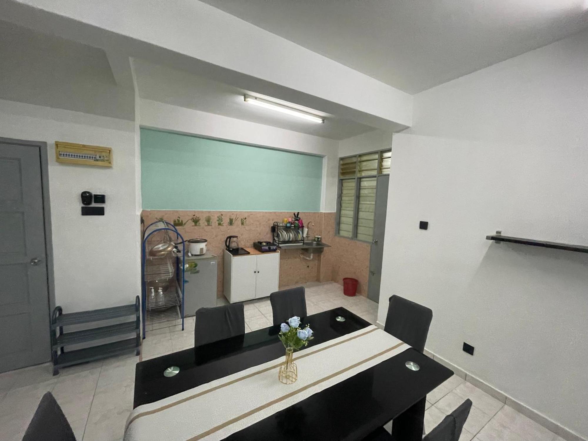 Blissful Breeze 4 Rooms & Netflix By Ezyroom Melaka Ayer Keroh Exterior foto